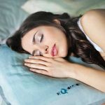 Does Eating Early Lose Weight? Benefits And Tips