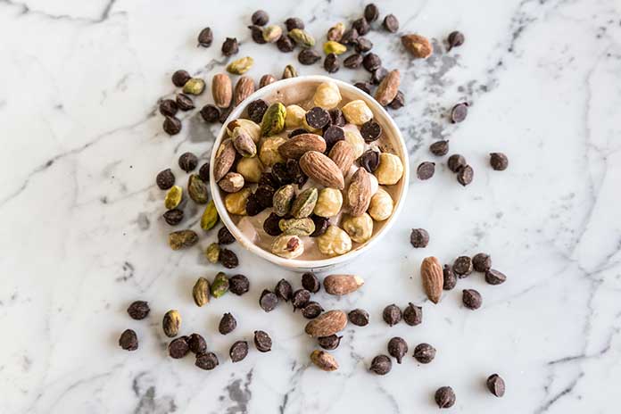 Discover All The Good Reasons To Eat Nuts Regularly